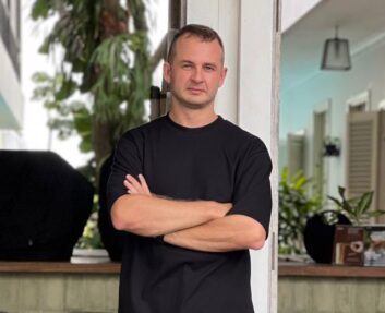 Виталий Водолазов: «За всю жизнь я работал по найму месяца три — не мое»